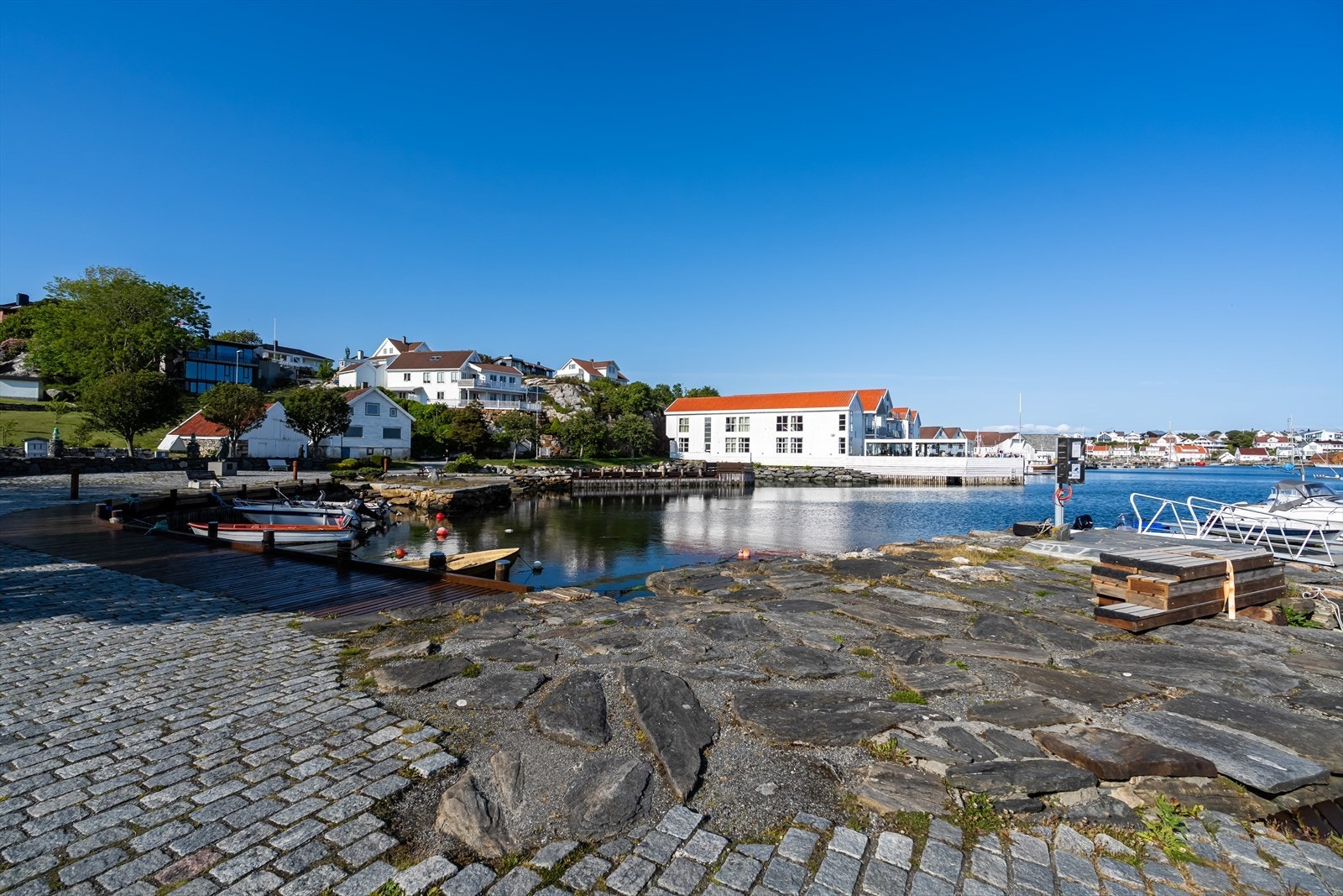 Idylliske Tananger havn. Galleribilde