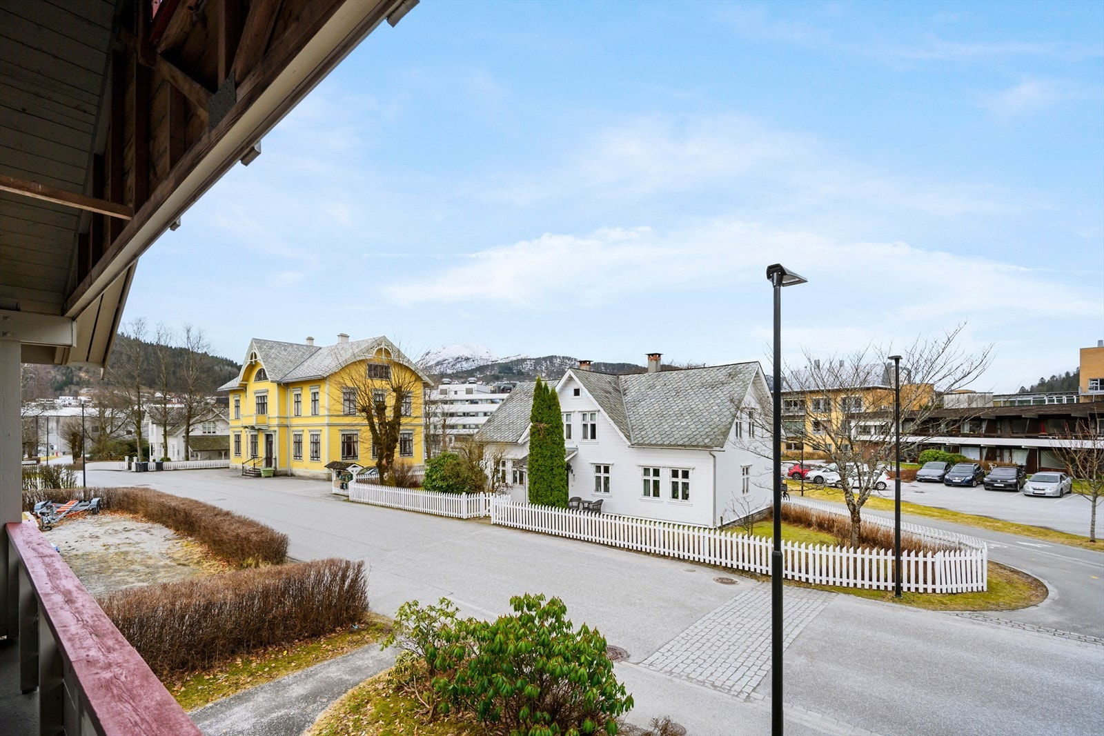 Utsikt fra altan Galleribilde