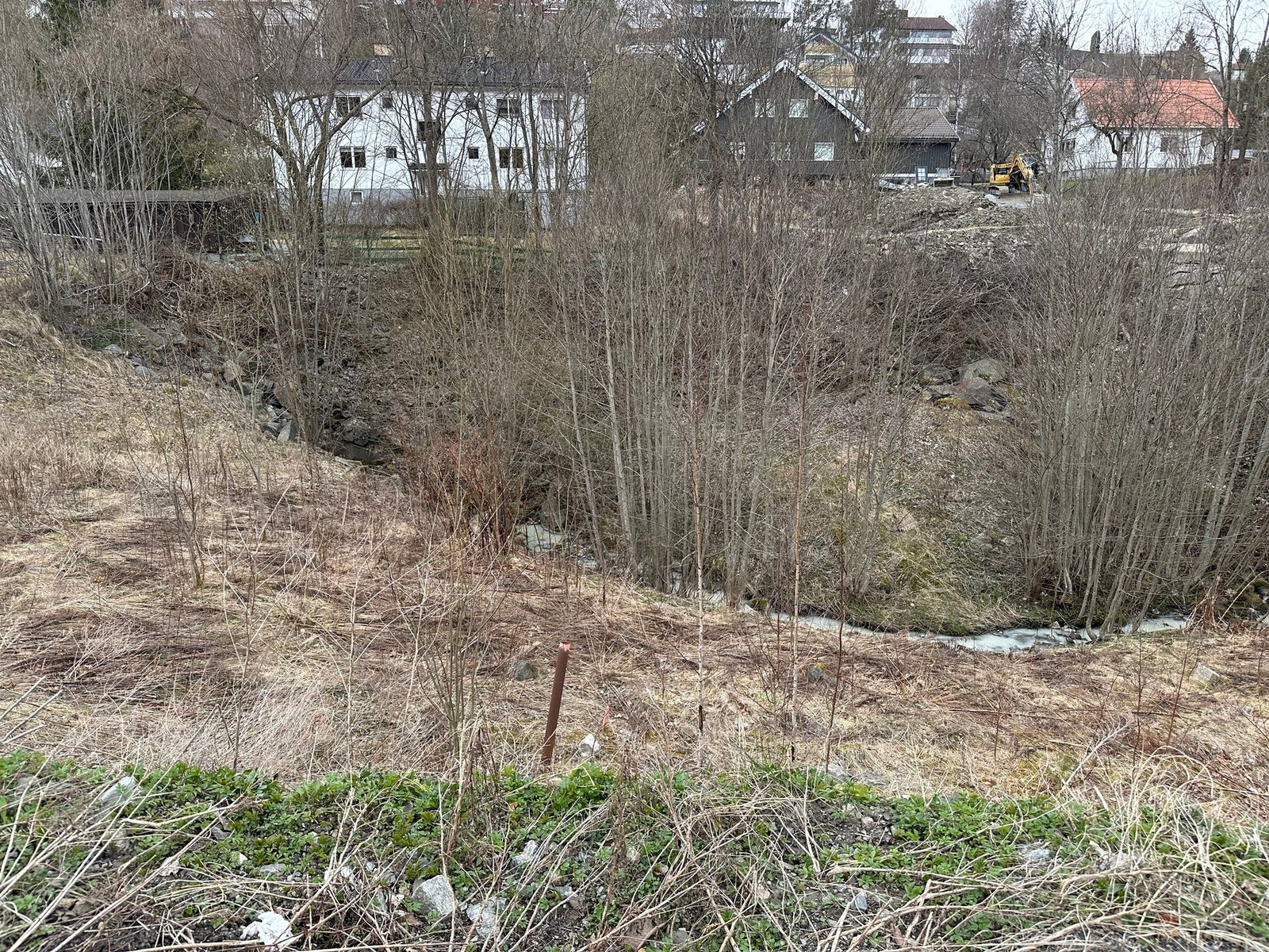 Omtrentlig plassering for tomannsboligen. Prinsdalsbekken nederst. Galleribilde