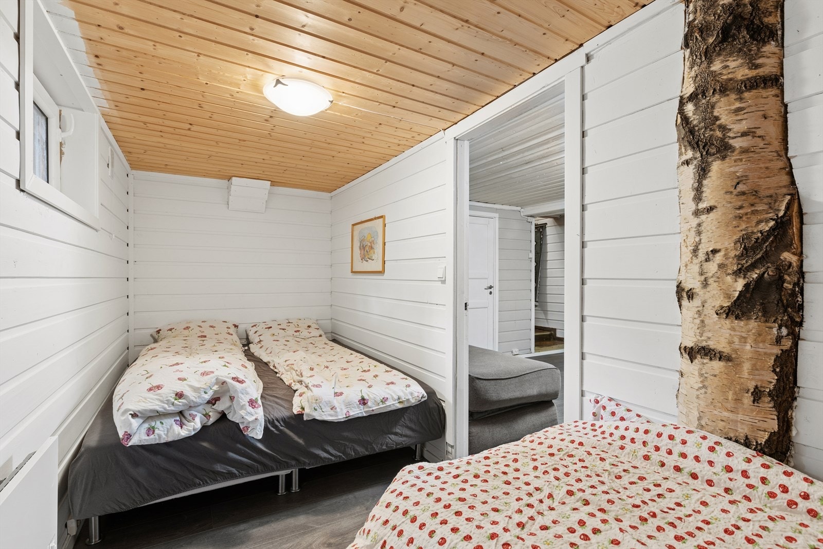 Ytterligere et innredet rom med plass til seng. Galleribilde