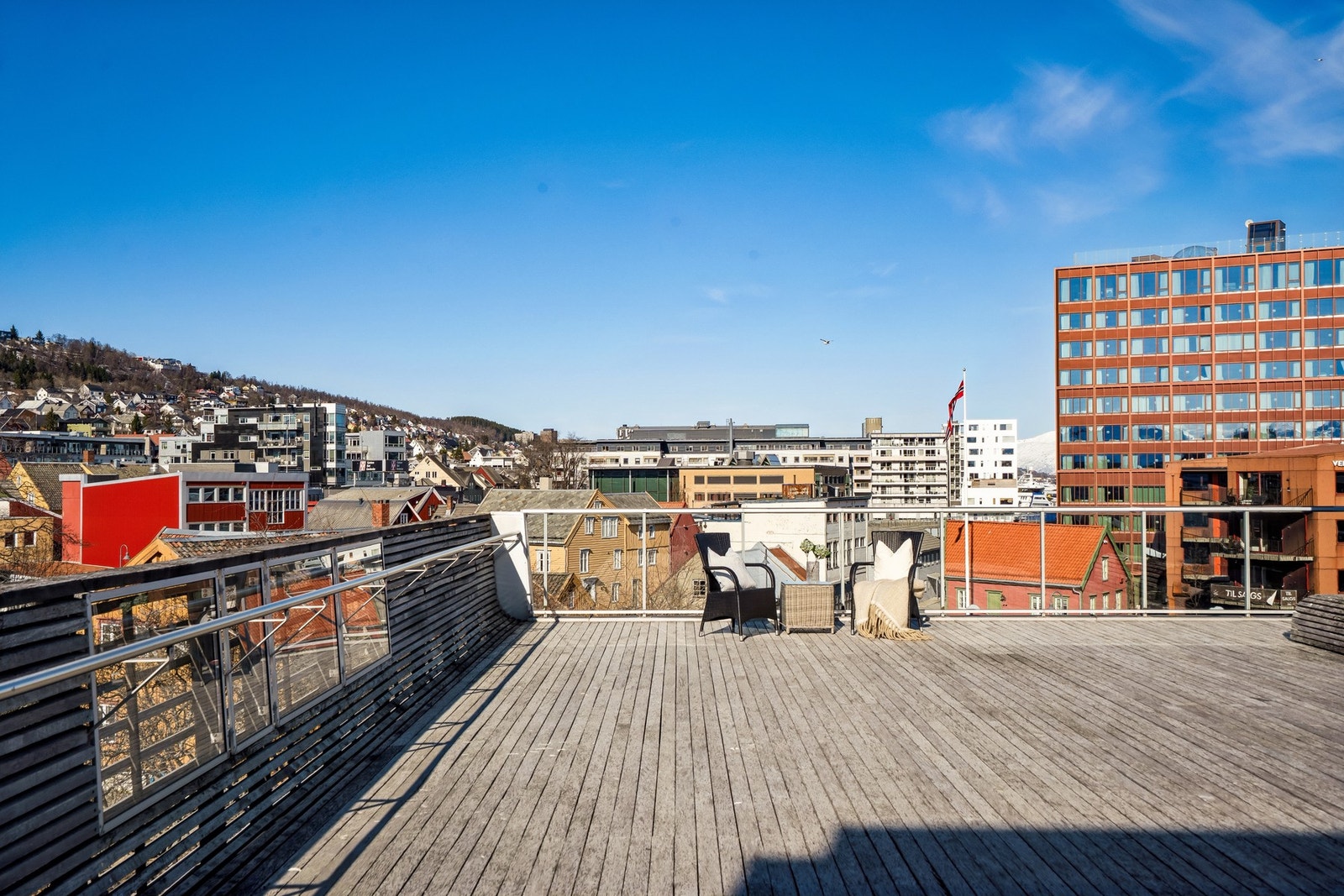 Felles takterrasse også for alle i sameiet. Galleribilde
