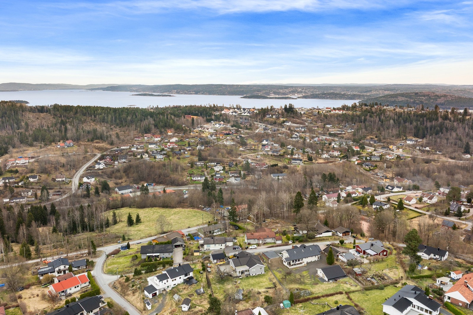 Grønnliveien ligger fint til like ovenfor Åros sentrum. Galleribilde