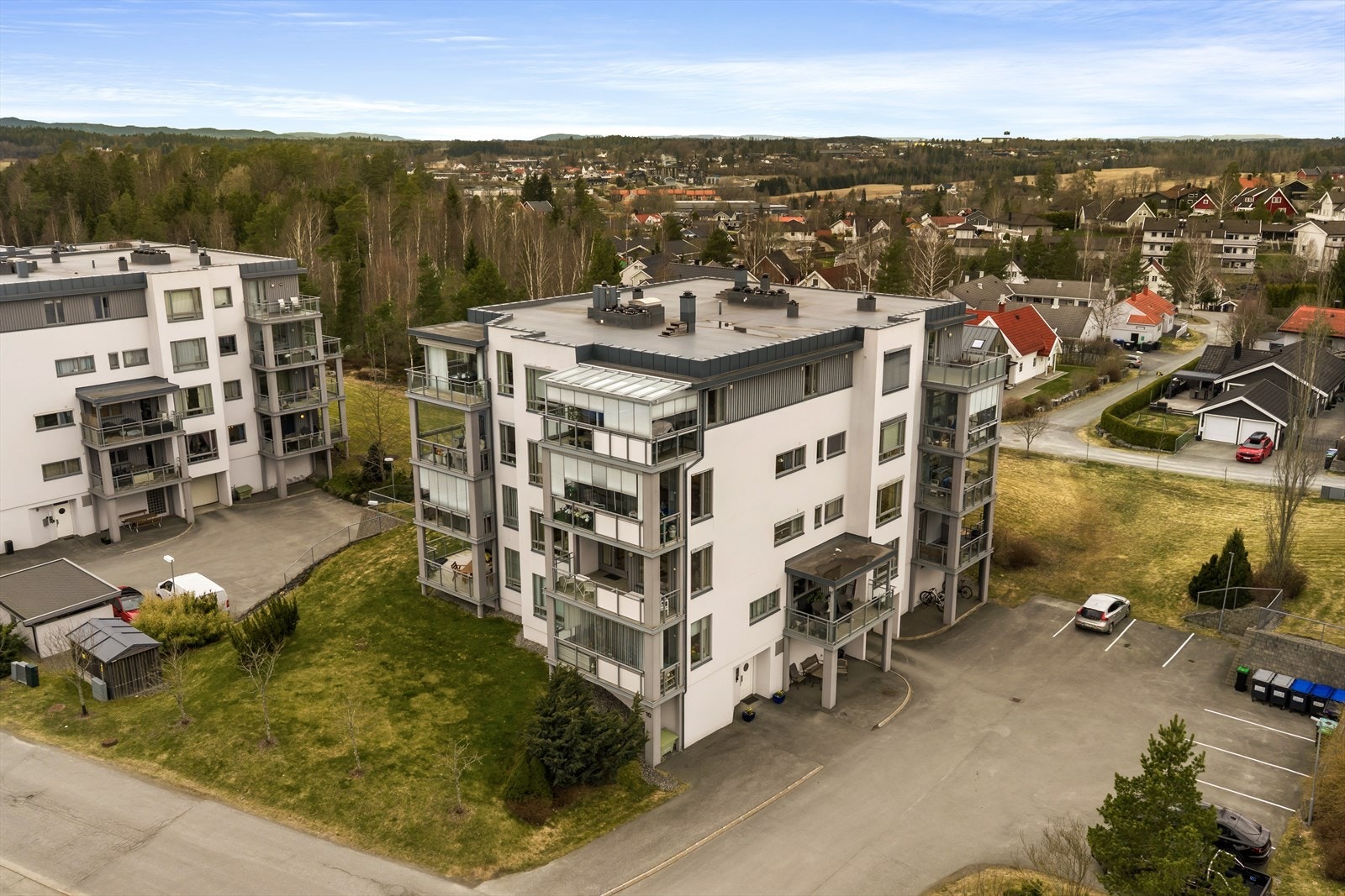 Boligfeltet på Sole er etablert og rolig, med nærhet til skog og mark. Galleribilde