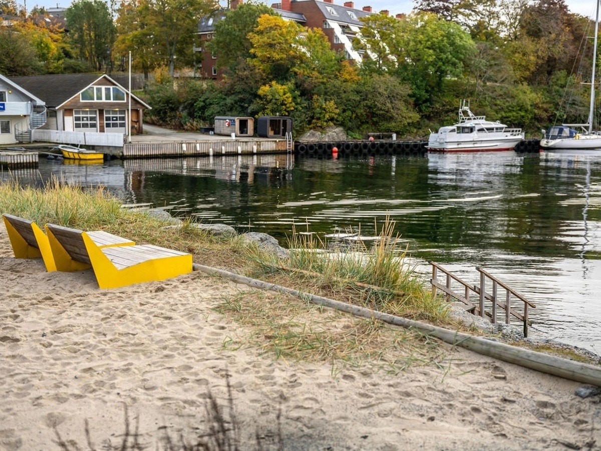 Uteområde mot sjøen Galleribilde