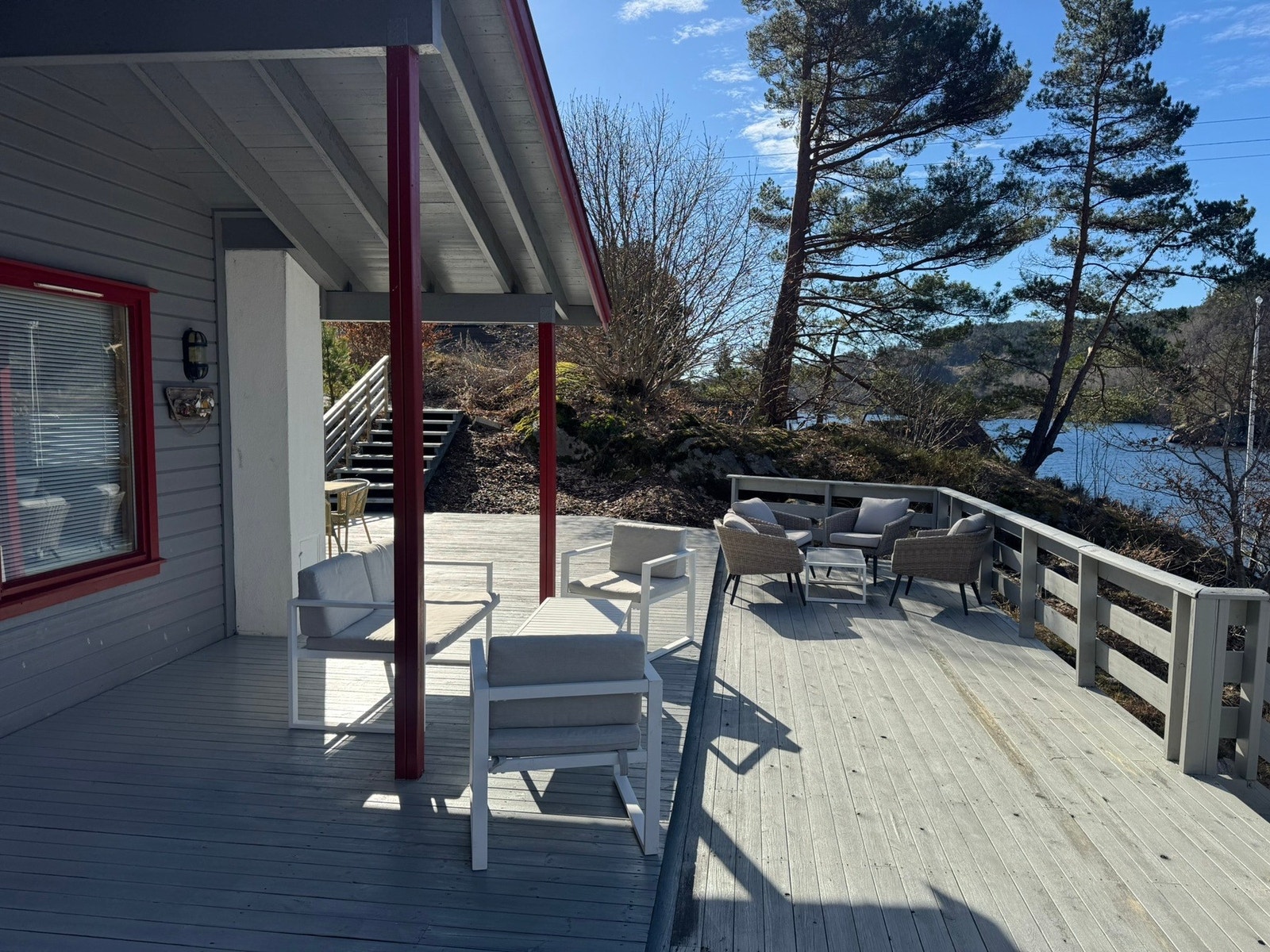 Fra terrasse utenfor stuen Galleribilde
