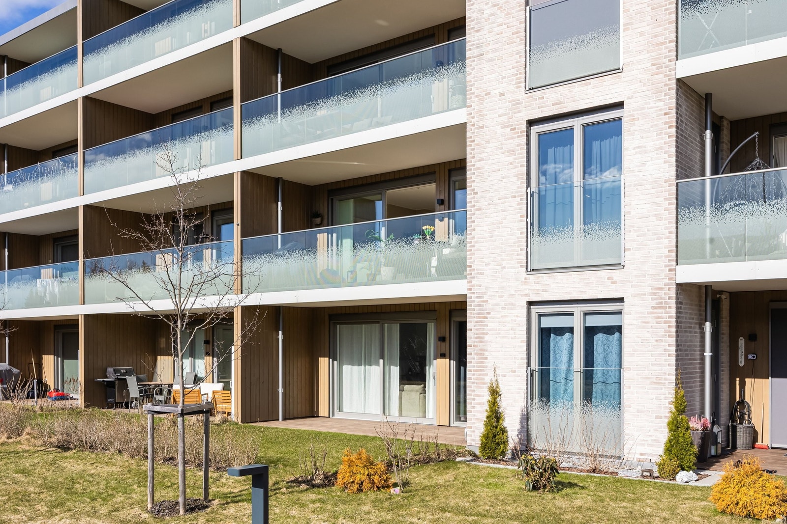 Leiligheten ligger usjenert til i 2. etasje Galleribilde