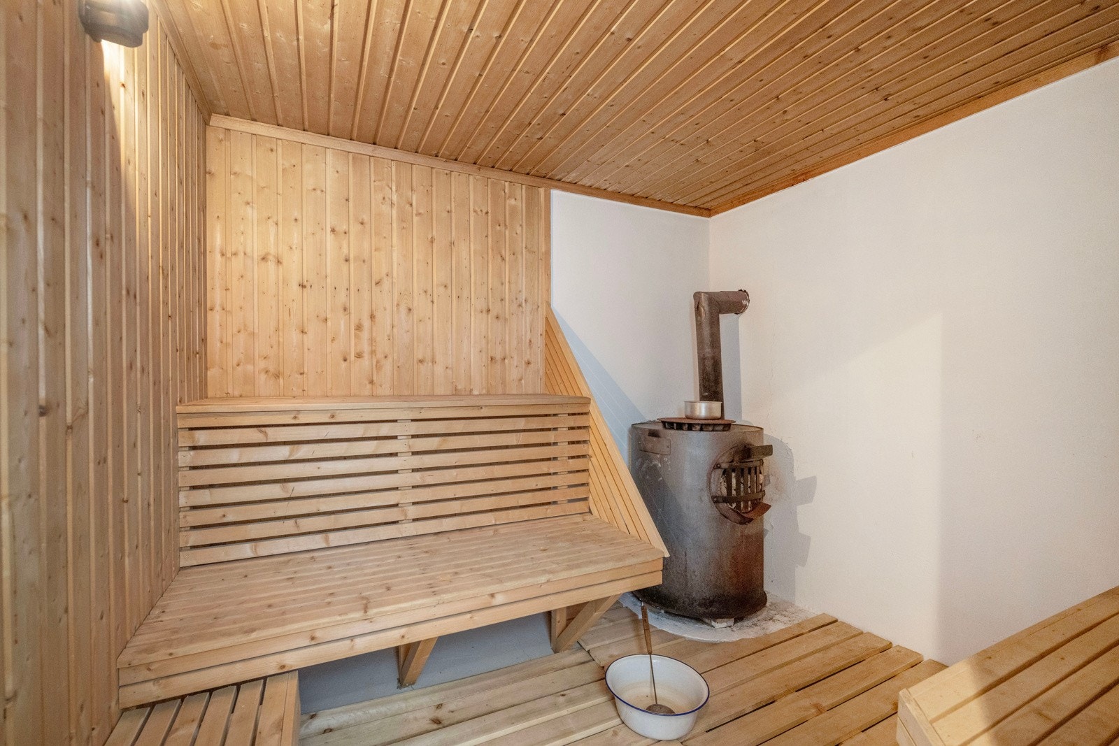 Badstue med adkomst fra dusjrom Galleribilde