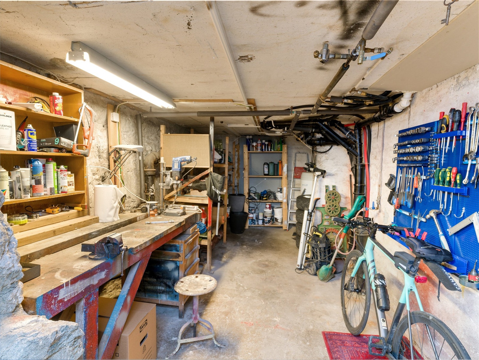 Kjellerrom på ca. 13 m² med utgang til gårdsplass (BRA-e).. Galleribilde