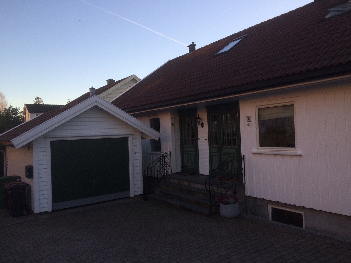 Fasde inngangsparti Galleribilde