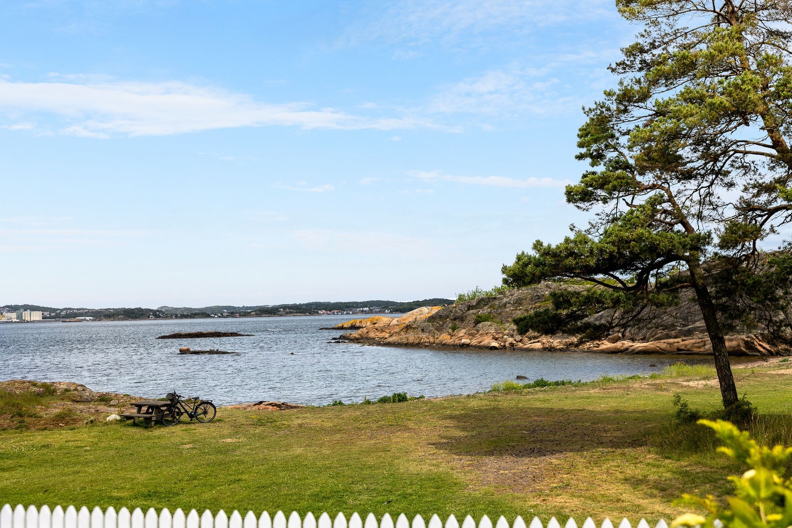 Nordstranda - en nydelig badestrand i umiddelbar nærhet. Galleribilde