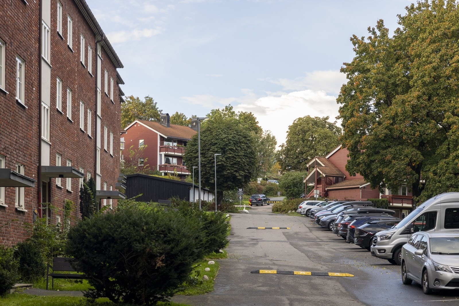 Selskapet har 31 parkeringsplasser til utleie. Per i dag er det ingen venteliste Galleribilde