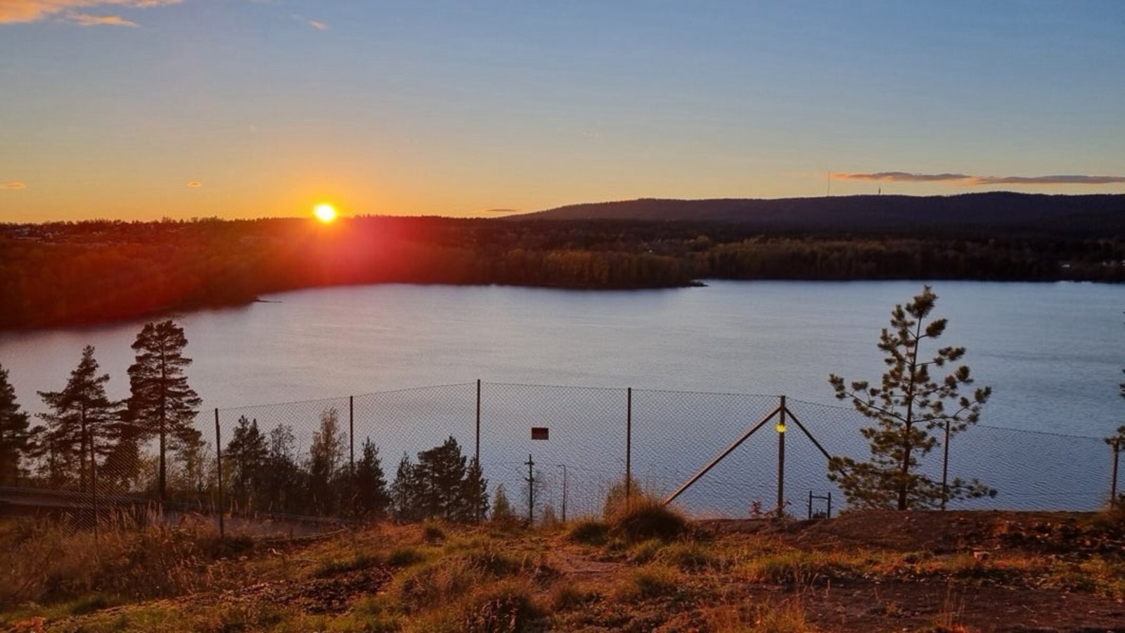 Solnedgang over Maridalsvannet Galleribilde