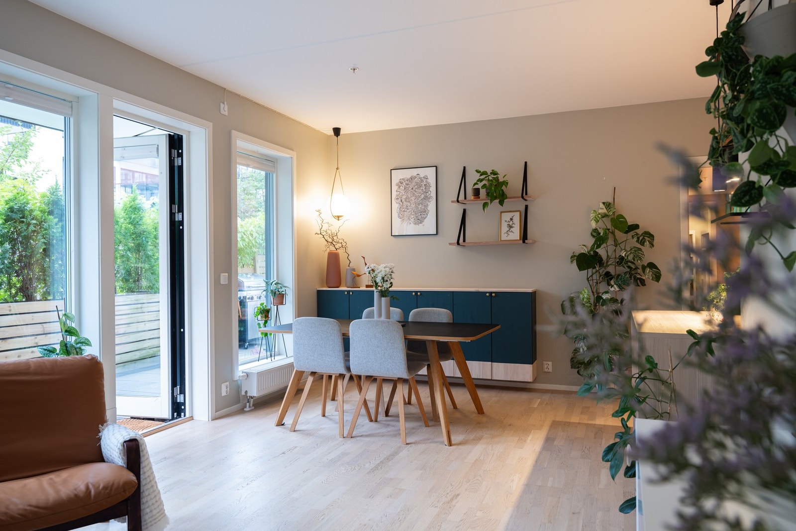 Den balanserte ventilasjonen bidrar til et godt inneklima og bomiljø. Galleribilde