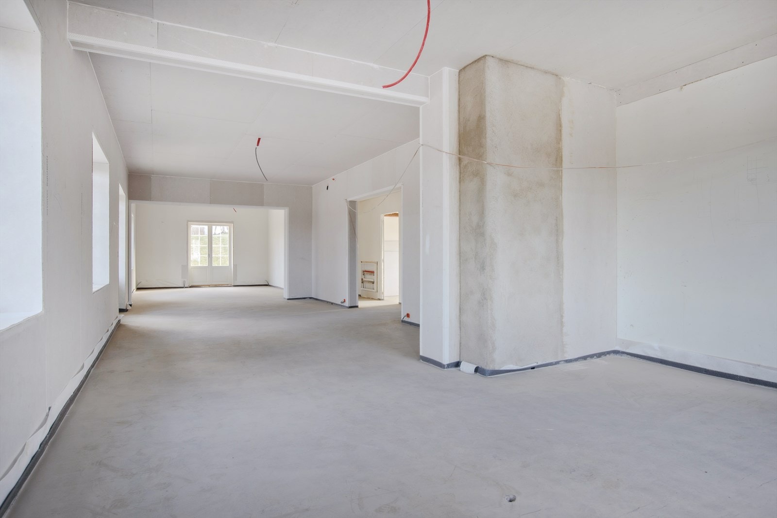 Spisestue / kjøkken. Galleribilde