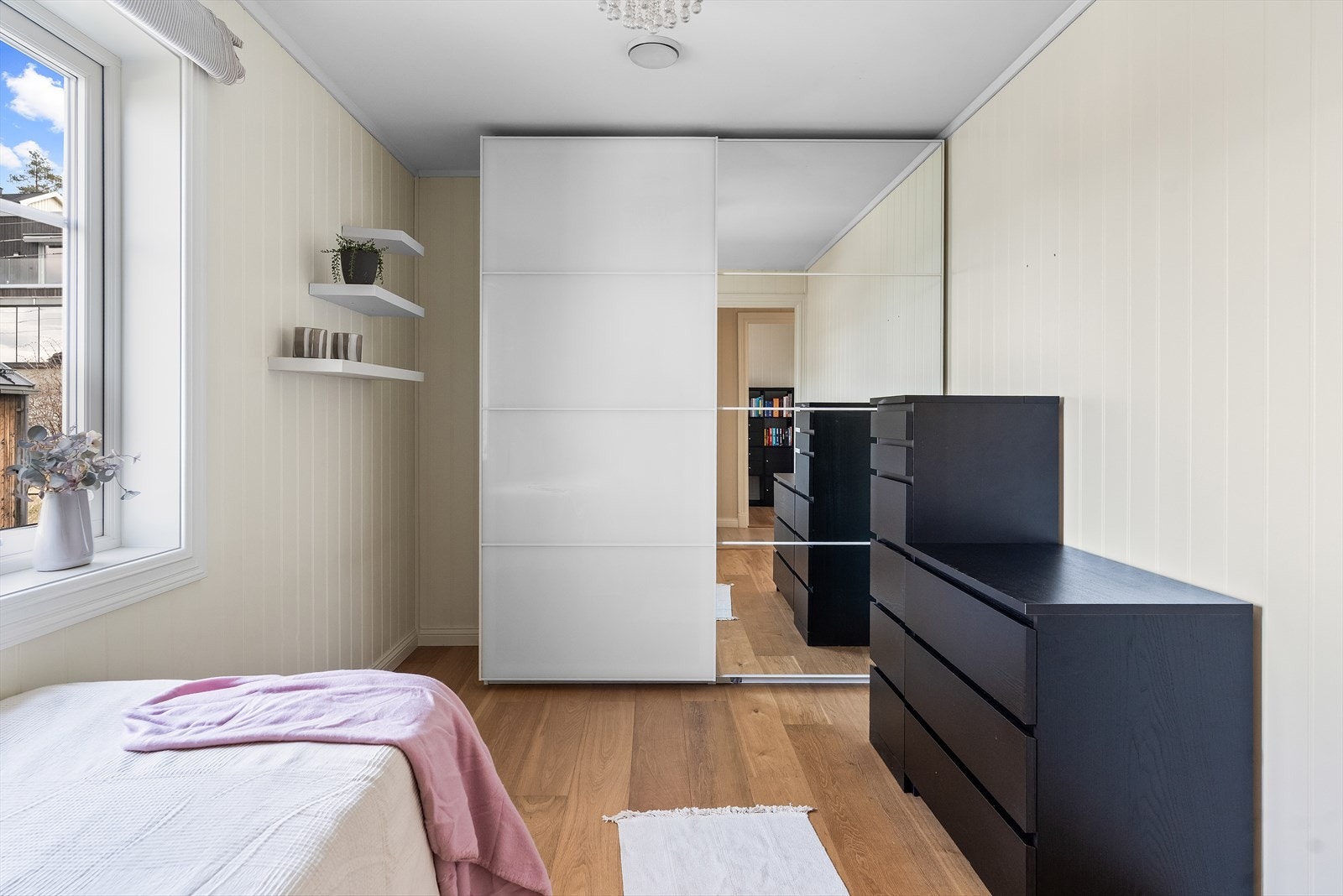 Rommet er oppført som disponibelt rom på byggetegning, se pkt. ferdigattest i salgsoppgave for mer info. Galleribilde
