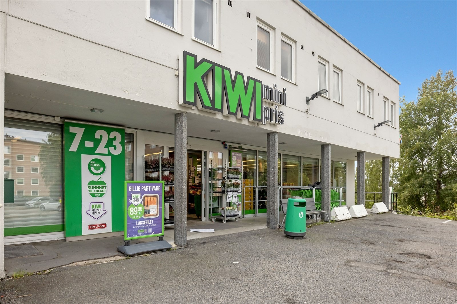 Kort gange til både Rema 1000 og Kiwi. Galleribilde