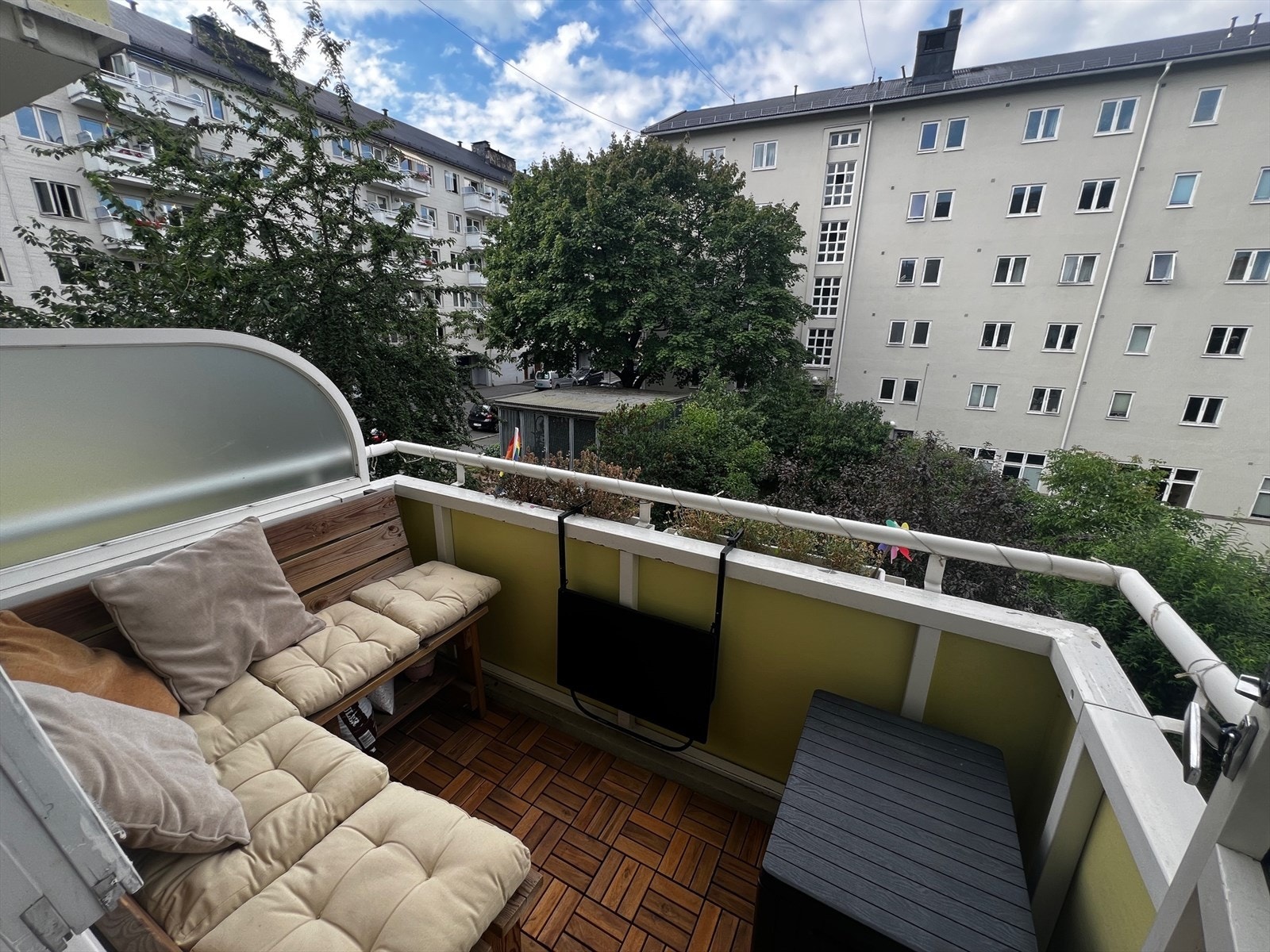 Sommerbilde fra selger. Galleribilde