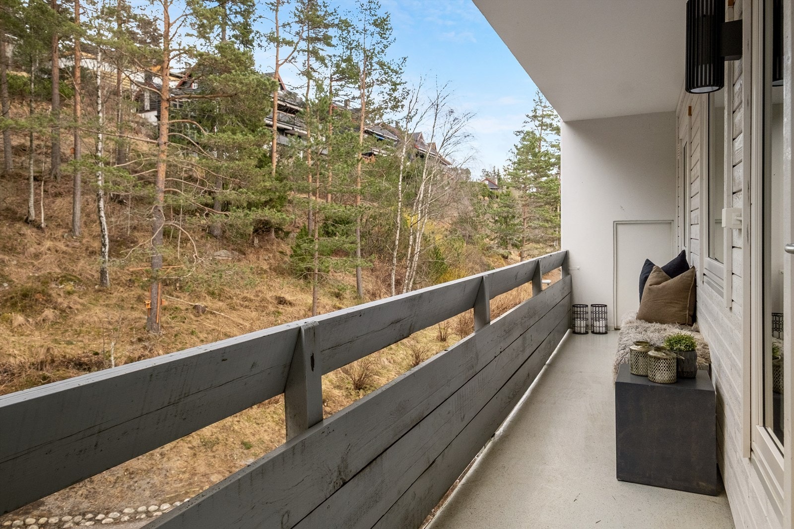 Her er det plass til en liten hagegruppe. Galleribilde