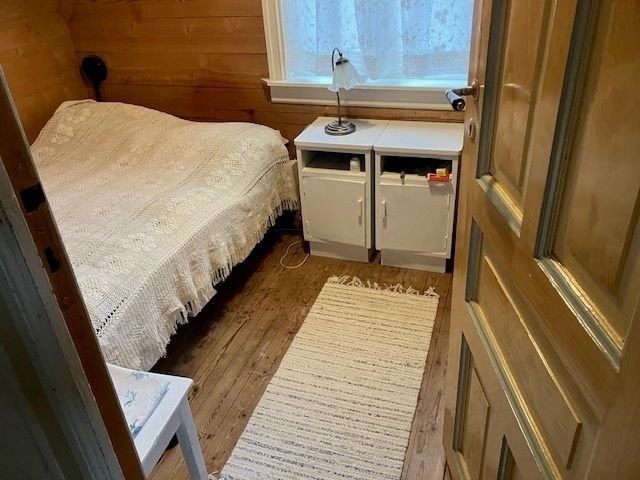 Ett av de to små soverommene Galleribilde