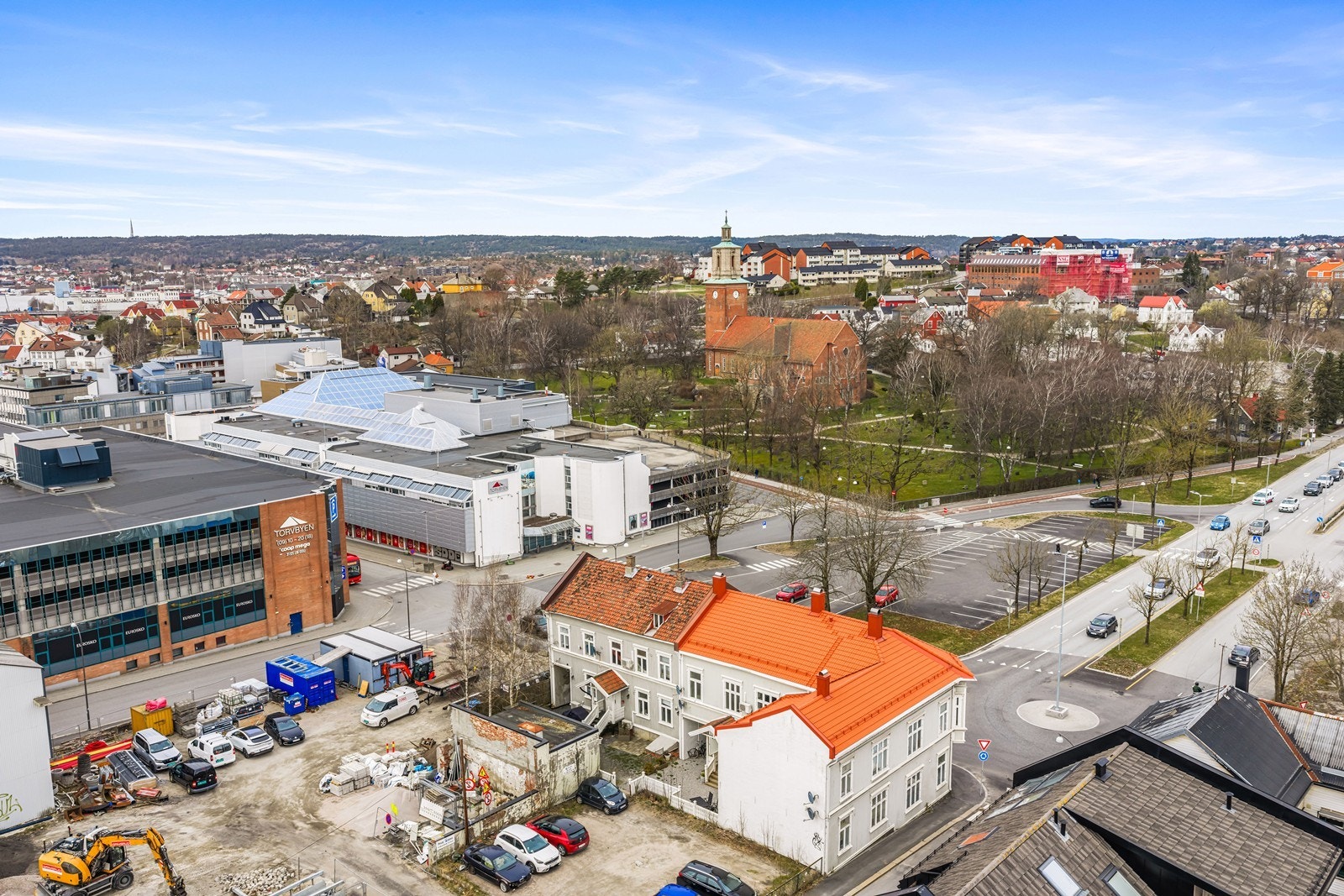 Fra eiendommen er det kort vei til grøntområder som St. Hansfjellet. Galleribilde