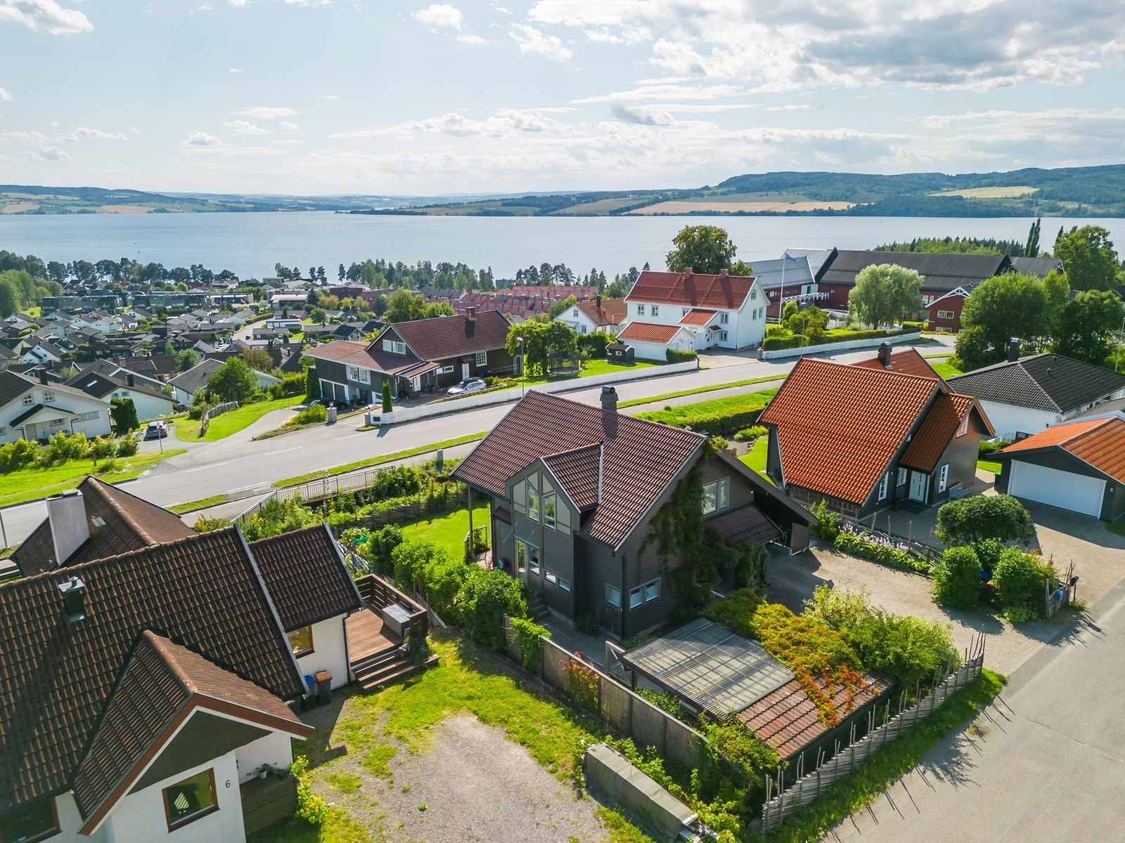 Eiendommen har en særdeles attraktiv beliggenhet i Furuberget. Galleribilde
