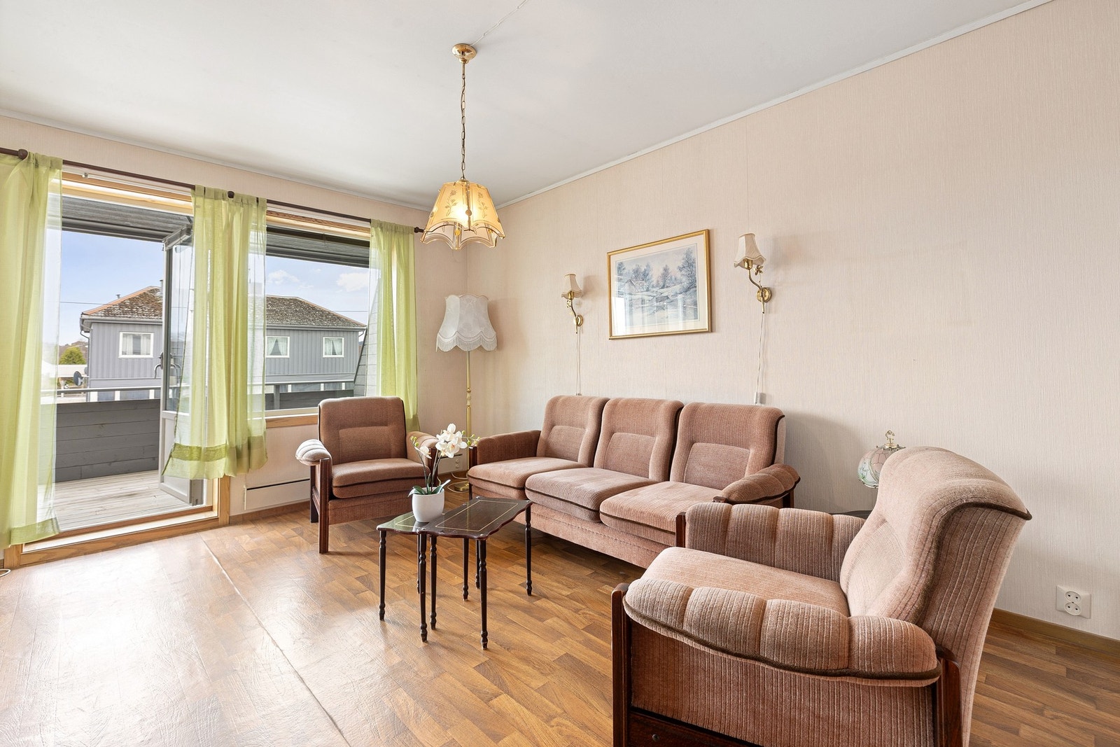 Her har man god plass til sofagruppe. Galleribilde