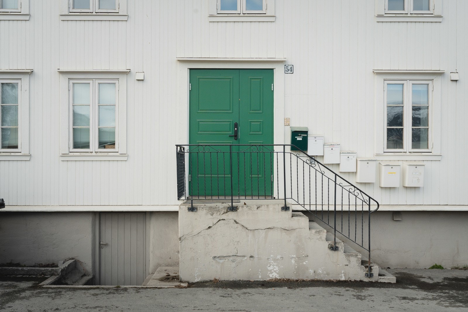 Hjemmekoselig og sjarmerende, med nærhet til "alt"!