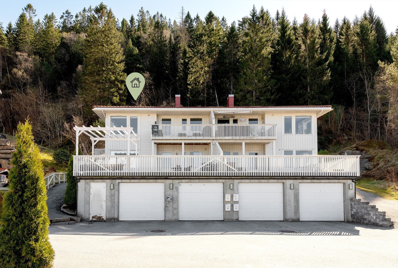 Krogsveen Sunnmøre v/Daglig leder/Eiendomsmegler Preben Willmann har gleden av å presentere Syvergjerdet 19B i Spjelkavika Galleribilde