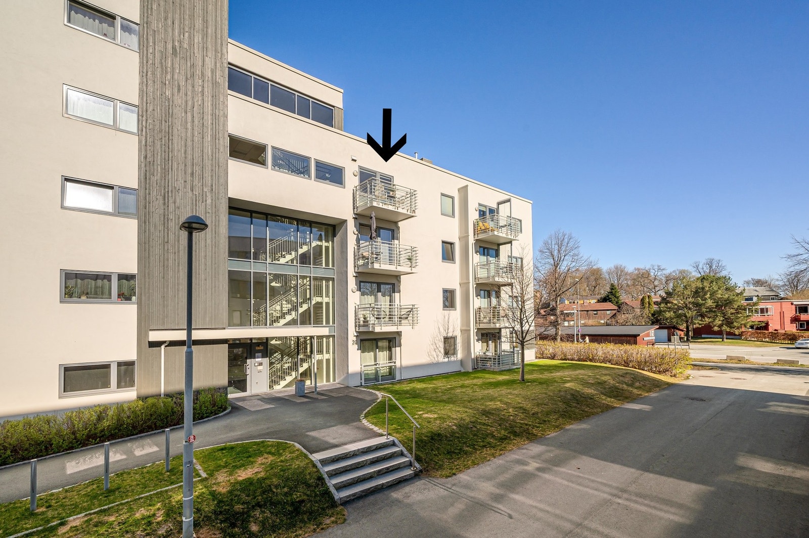 Fasade. Bygget har heis og ble oppsatt i 2016. Galleribilde