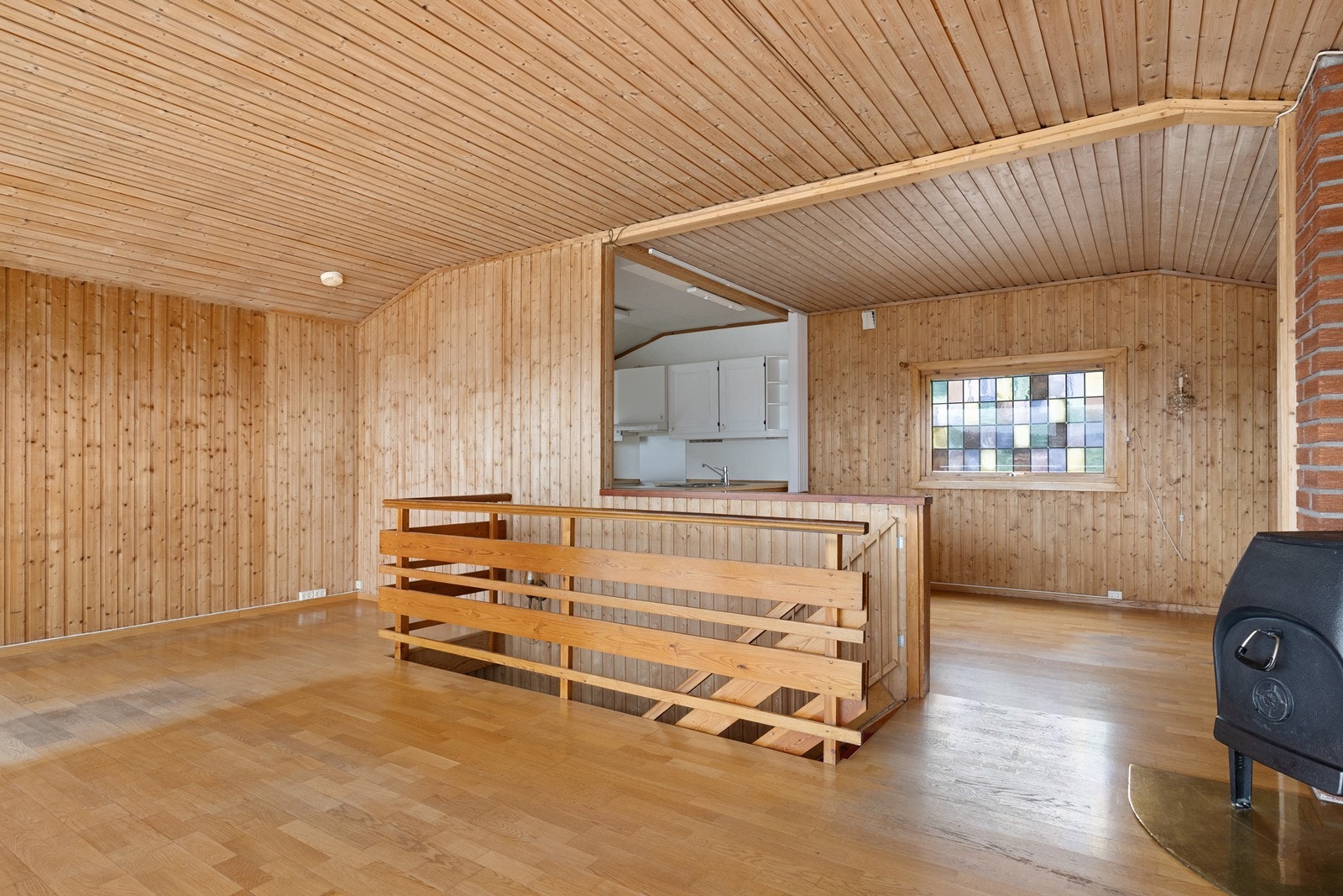 Stue og kjøkken. Galleribilde