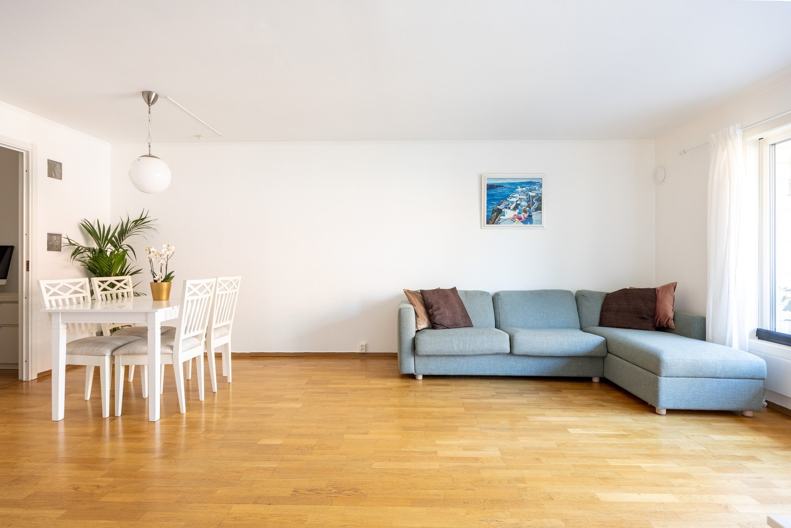 Leiligheten har moderniseringsbehov, men med stort potensial. Galleribilde