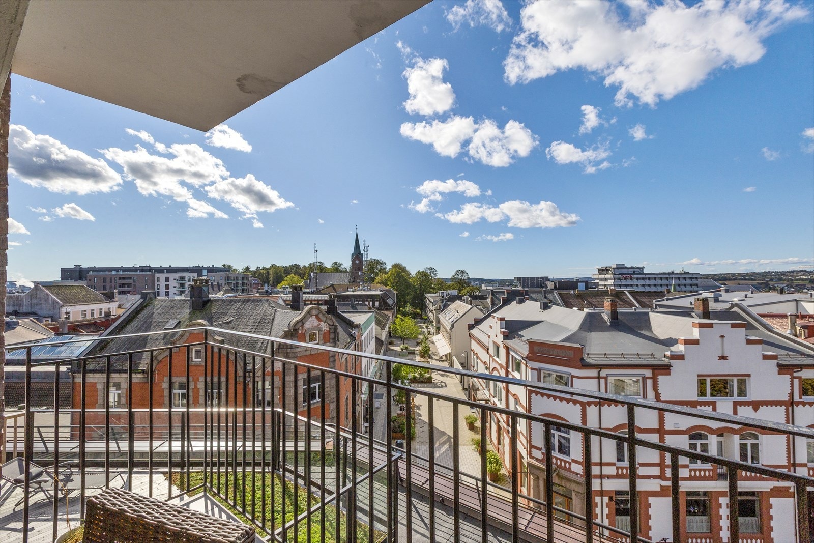 Veranda med utsikt Galleribilde