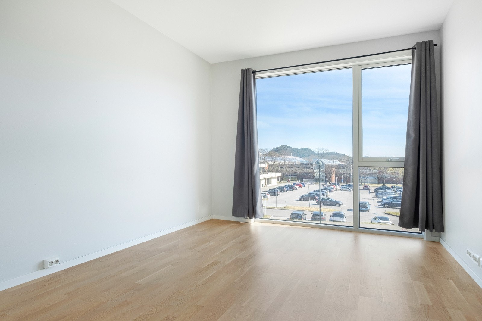 Bruk gjerne virtuell visning for å gjøre deg bedre kjent med leiligheten. Galleribilde