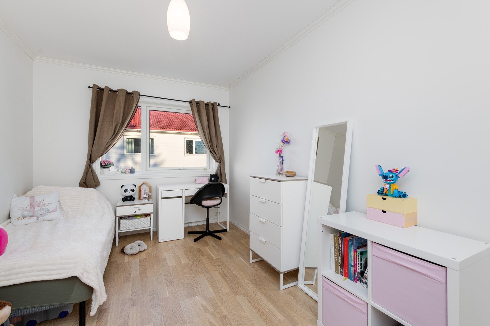 Soverom nr. 2 Galleribilde