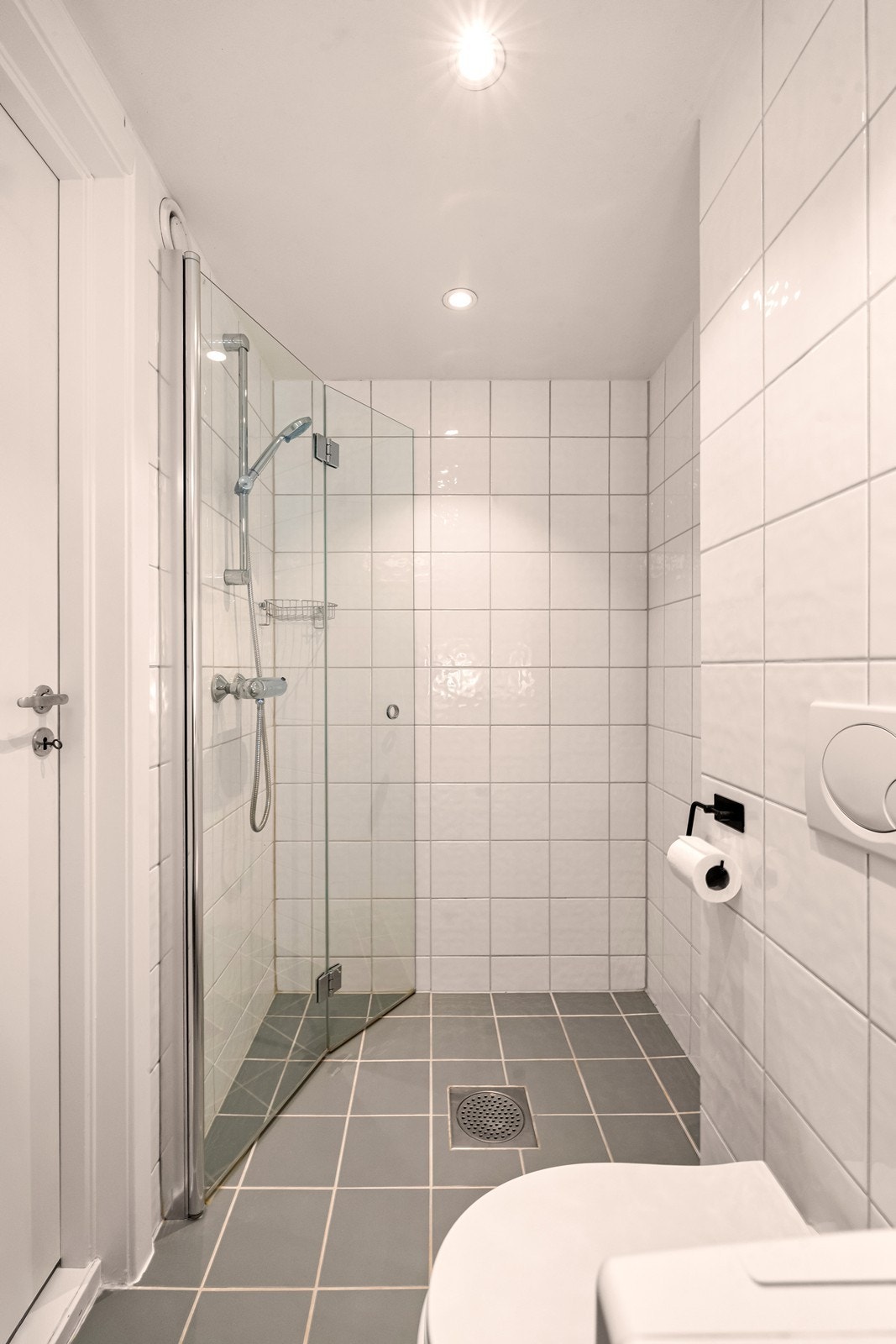 Badet er utstyrt med varmekabler. Galleribilde