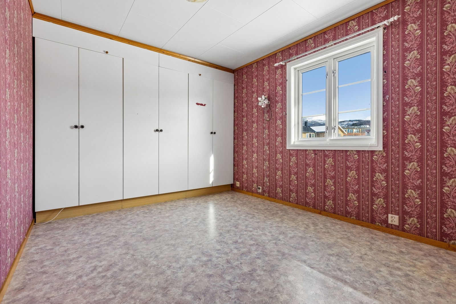 Soverom 1. etg. Galleribilde