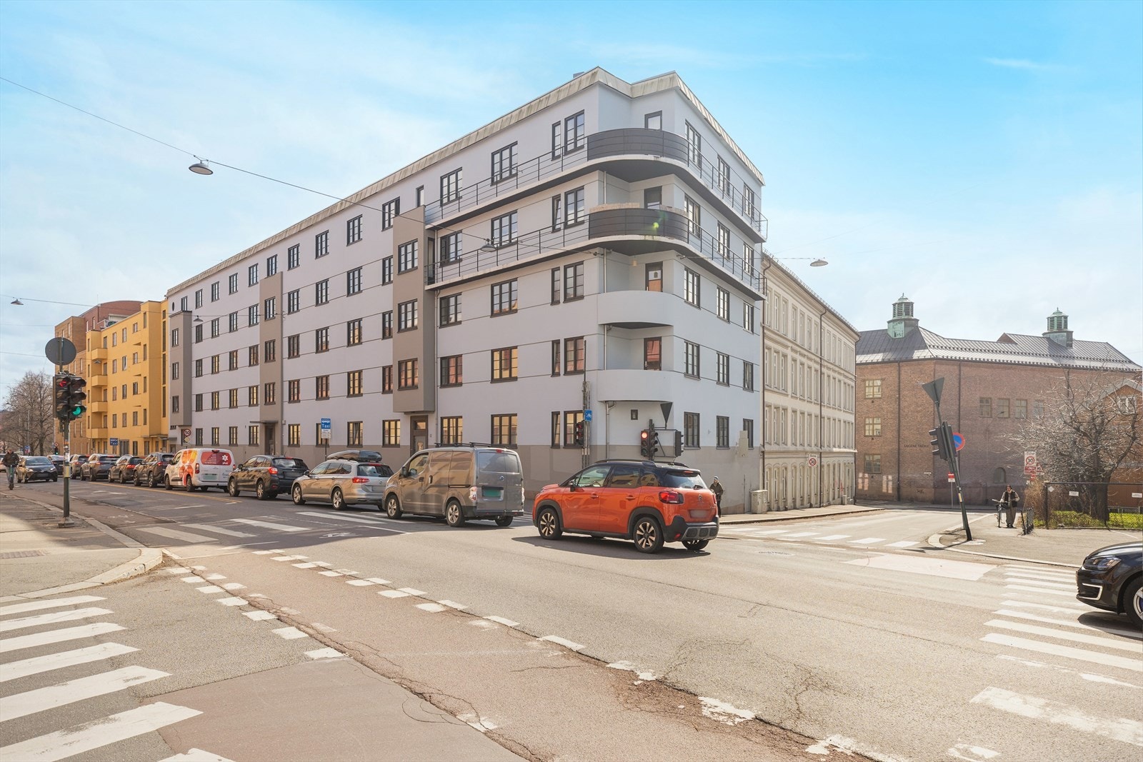 Marcus Thranes gate 9 er en klassisk Oslo-murgård fra 1915, beliggende sentralt mellom Torshov og Grünerløkka. Galleribilde
