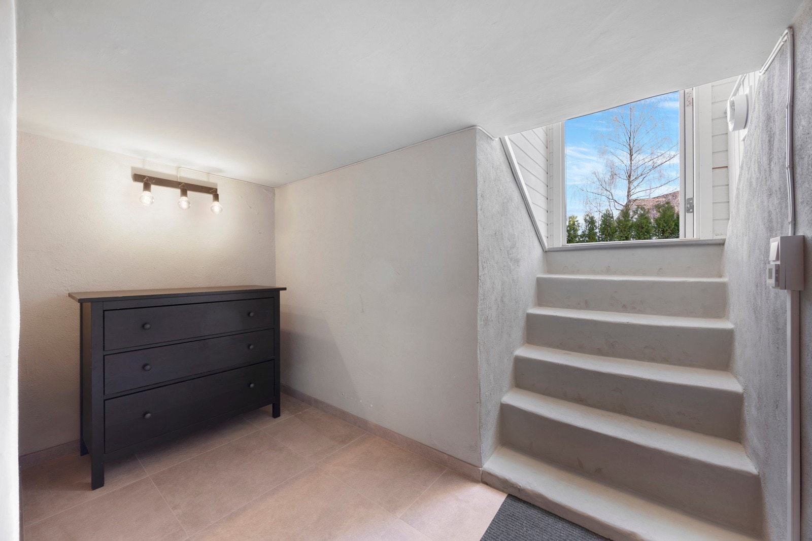 Hybel med egen inngang Galleribilde