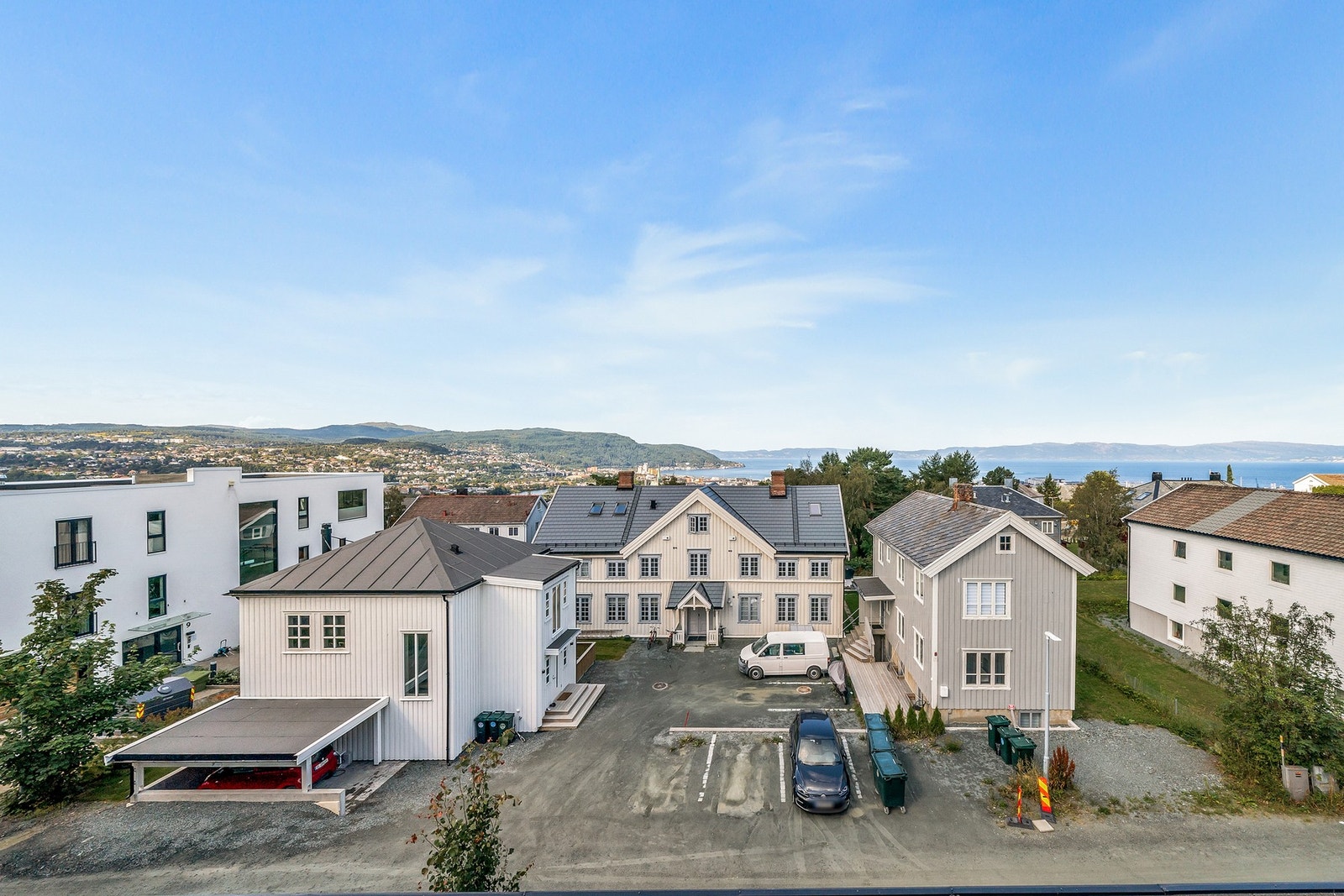 Fantastisk utsikt fra sameiets takterrasse Galleribilde