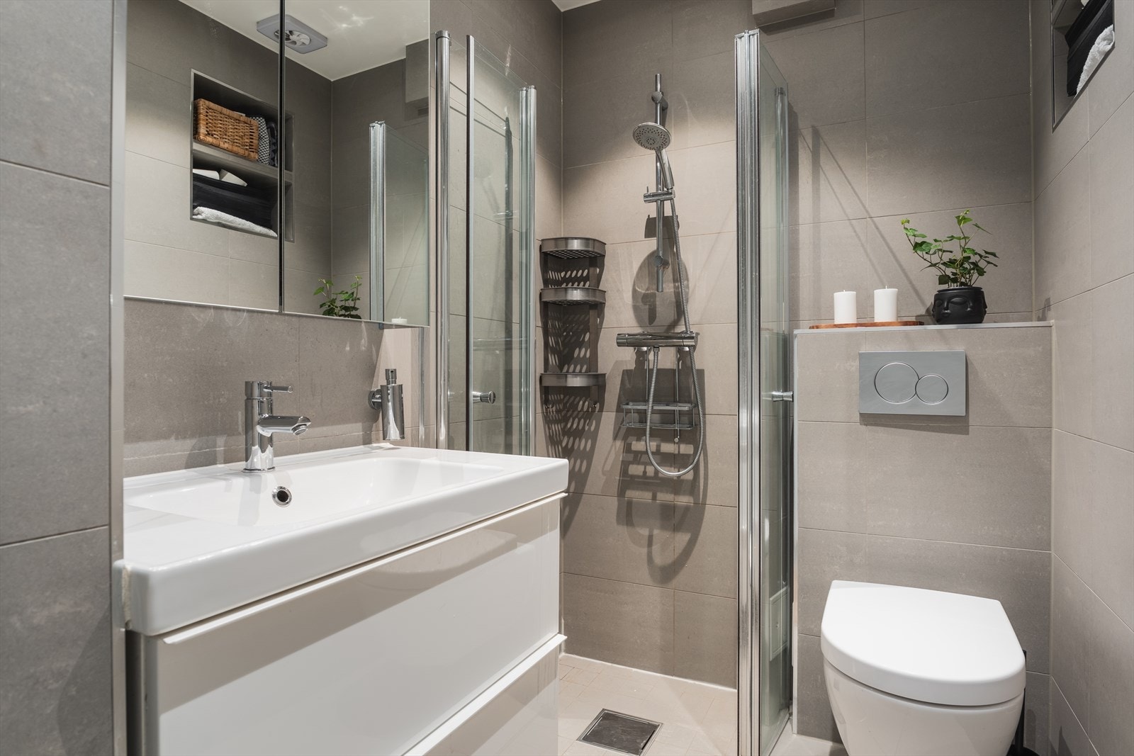 Badet ble renovert i 2016 og har et moderne preg Galleribilde