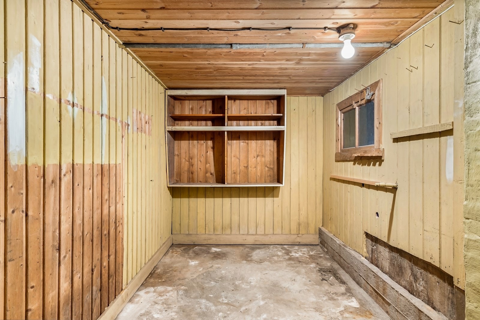 Bod i kjeller Galleribilde