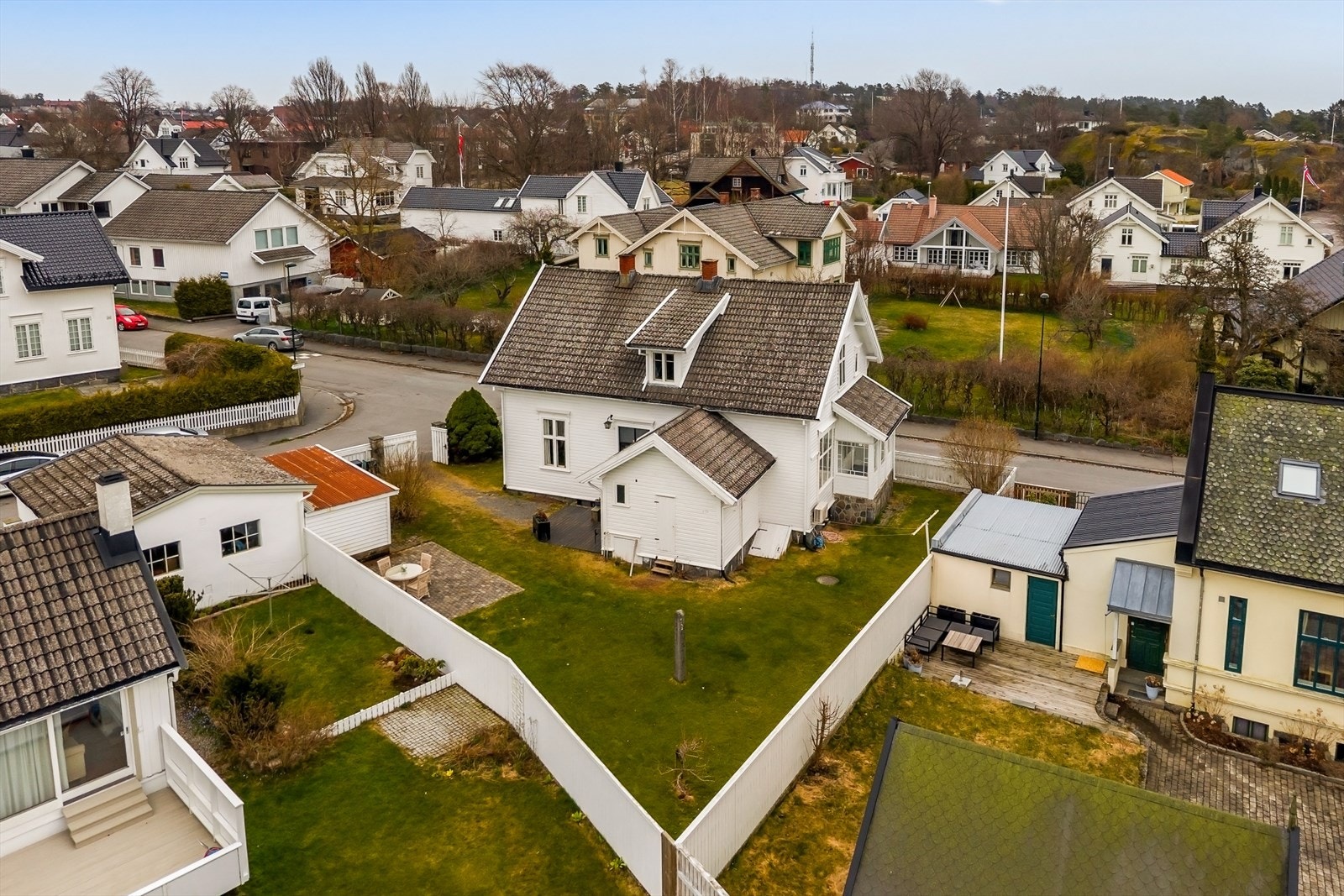 Bilde av eiendommen tatt med drone. Galleribilde