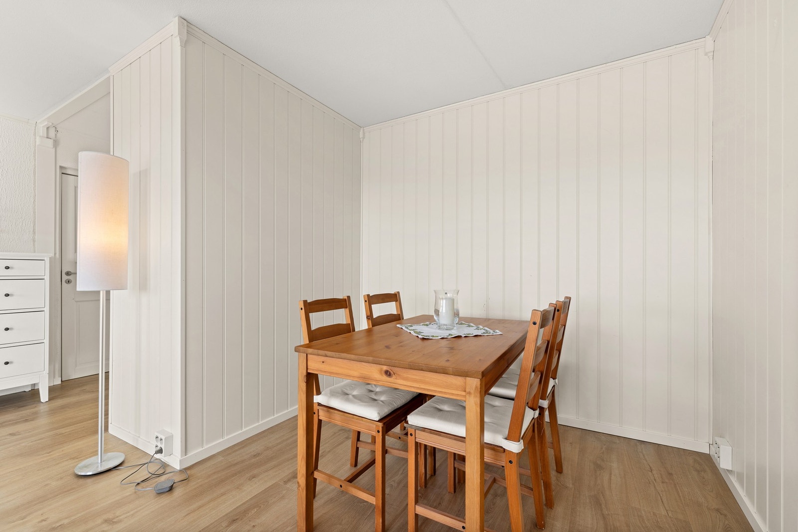 Fint rom for spisestue Galleribilde
