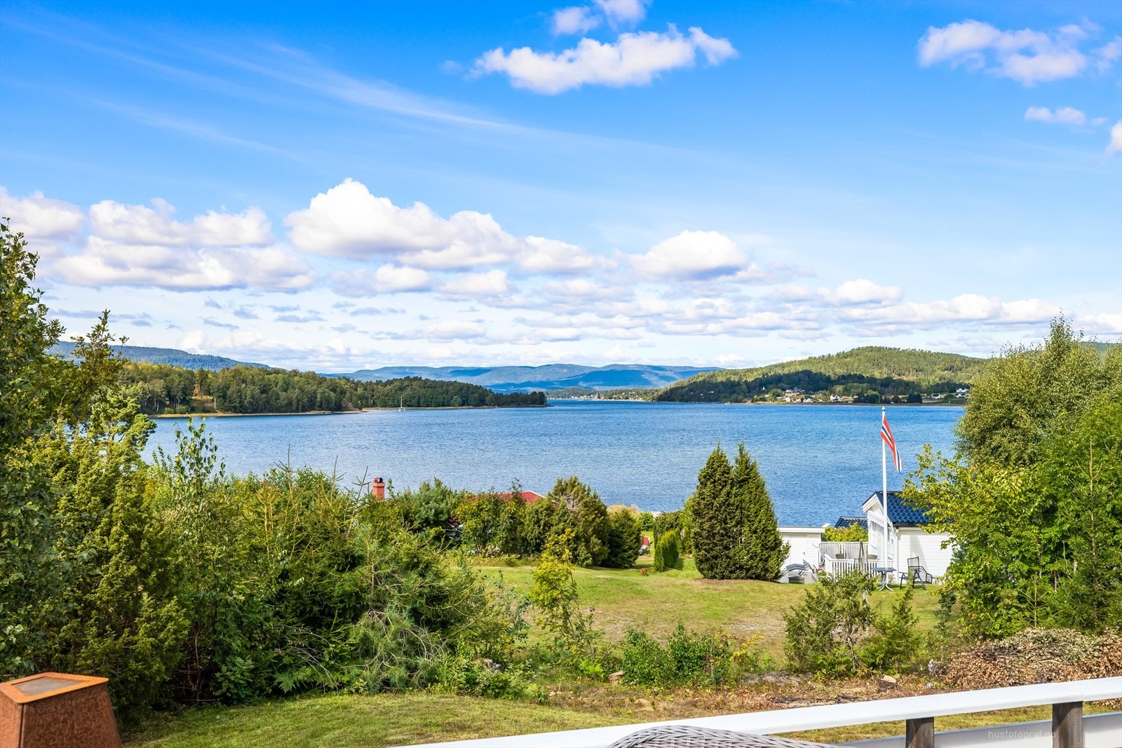 Fantastisk utsikt, dette er et ideelt sommerparadis! Galleribilde