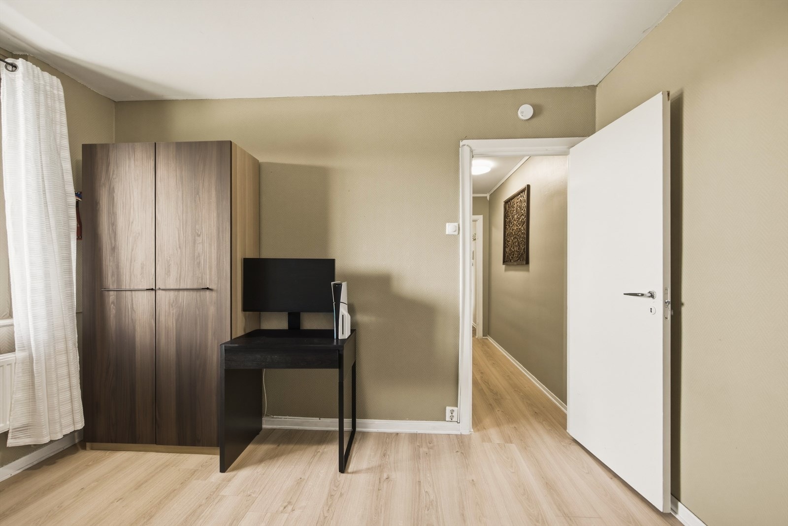 Også her er det god plass for skap Galleribilde