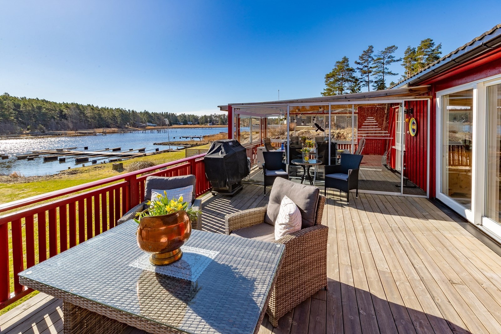 Flott uteområder med gode solforhold Galleribilde