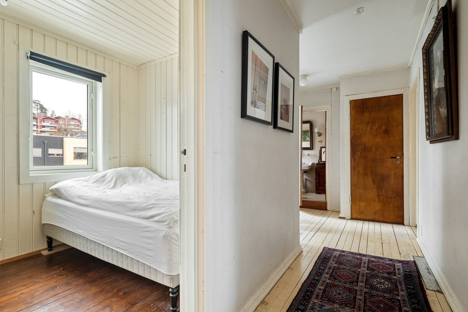Adkomst til loft fra gang i 2.etg. Galleribilde