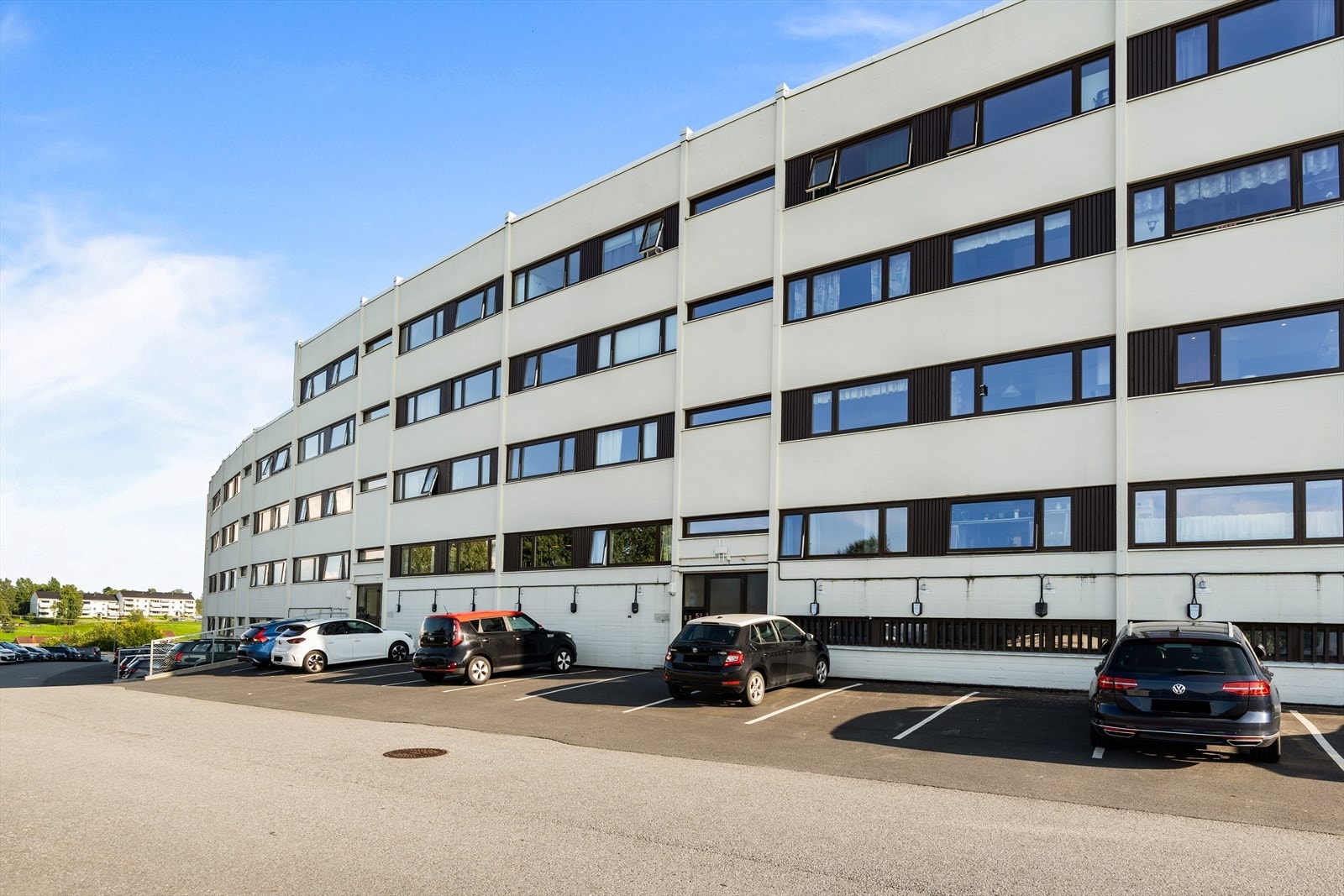 Borettslaget leier ut parkeringsplasser etter venteliste. Galleribilde