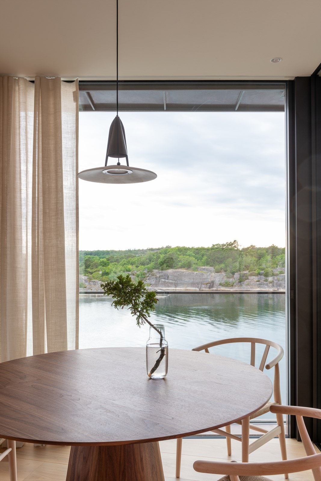 Hver detalj er nøye vurdert for å skape en helhetlig og harmonisk atmosfære. Galleribilde