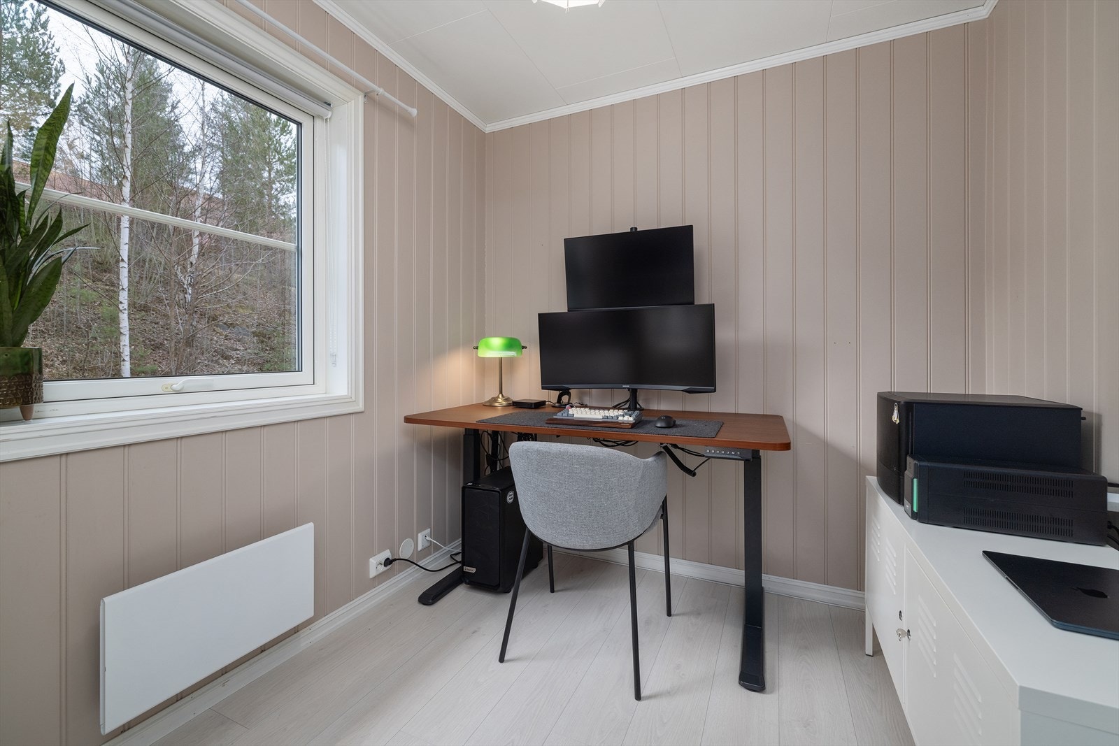 Det tredje soverommet passer utmerket som barnerom, gjesterom eller hjemmekontor. Galleribilde
